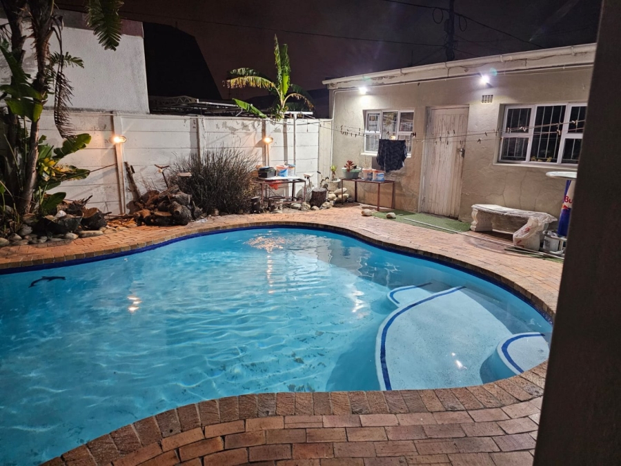 4 Bedroom Property for Sale in Klawer Western Cape